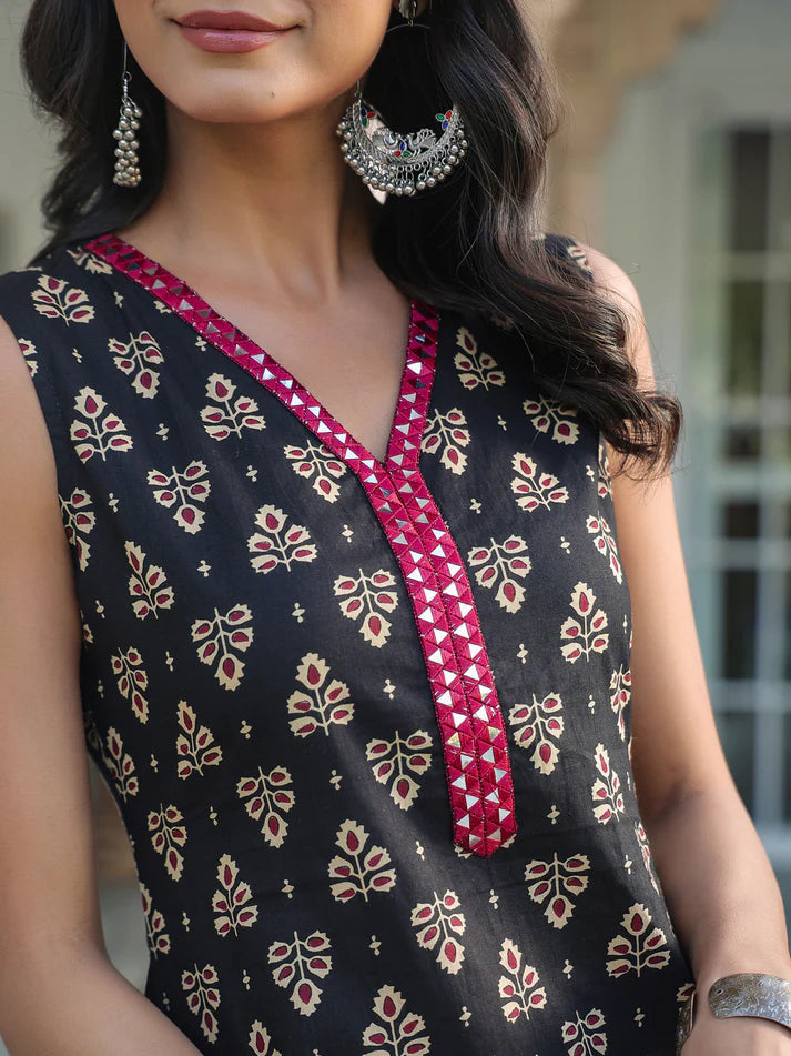 ✨ Sunrise Collection – Elegant Black Printed Kurta Set with Palazzo ✨