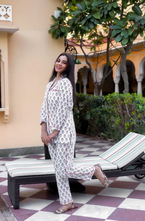 Sunrise Collection White Printed Cotton Night Suit