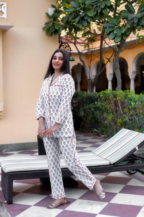 Sunrise Collection White Printed Cotton Night Suit