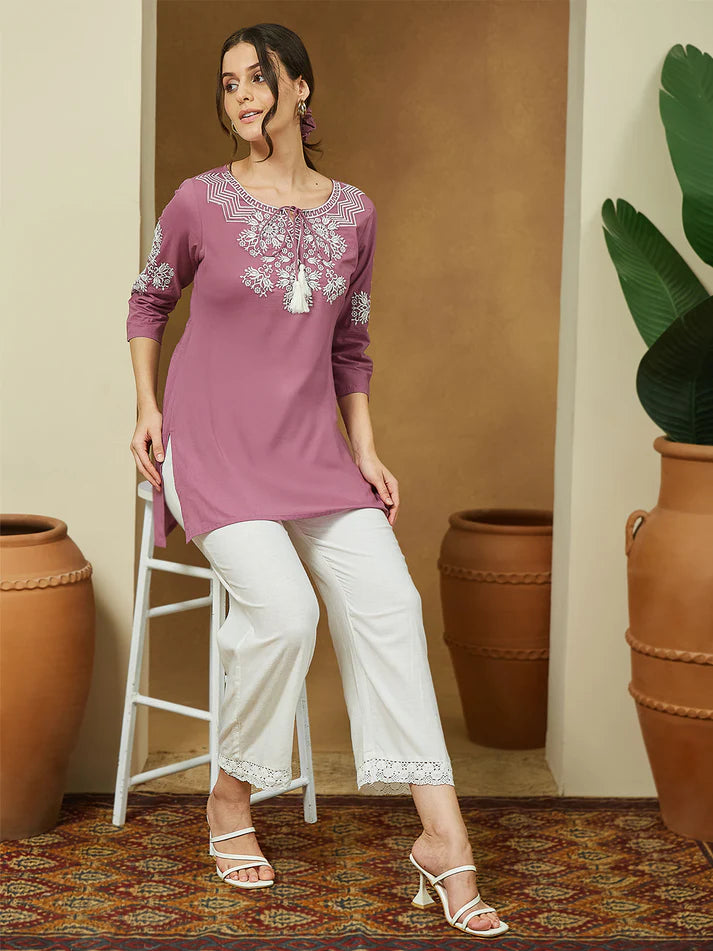 ✨ Sunrise Collection – Mauve Embroidered Tunic Top ✨